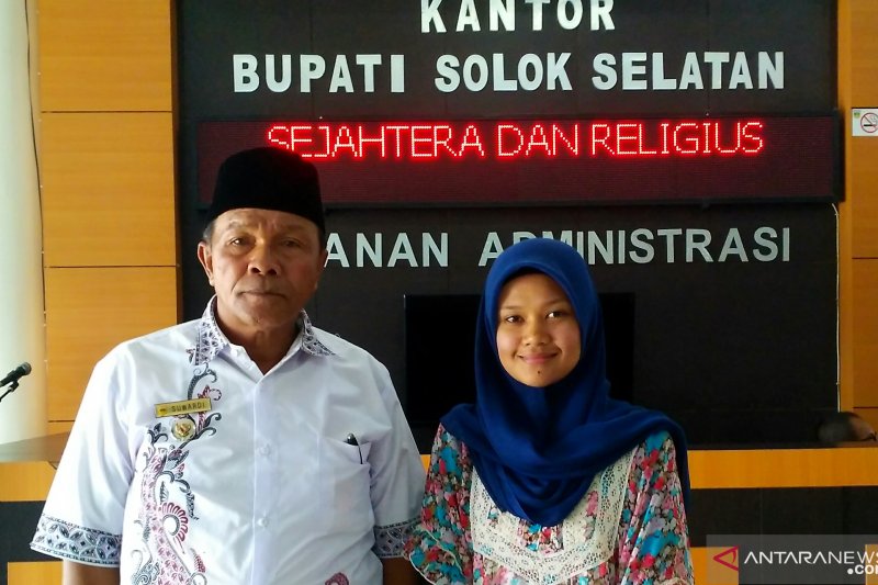 Mita Handayani, mahasiswa berprestasi asal Solok Selatan butuh bantuan biaya ke Belanda