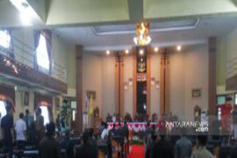 Rapat paripurna pengangkatan Bupati Lampung Timur ditunda