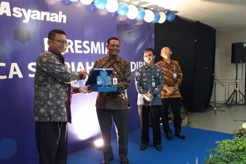 70 BCA Syariah ditargetkan berdiri hingga akhir 2019