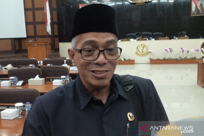 DPRD Jawa Barat minta pemprov bentuk tim pemantau PPDB