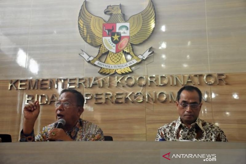 PEMERINTAH TURUNKAN HARGA TIKET PESAWAT PEKAN DEPAN