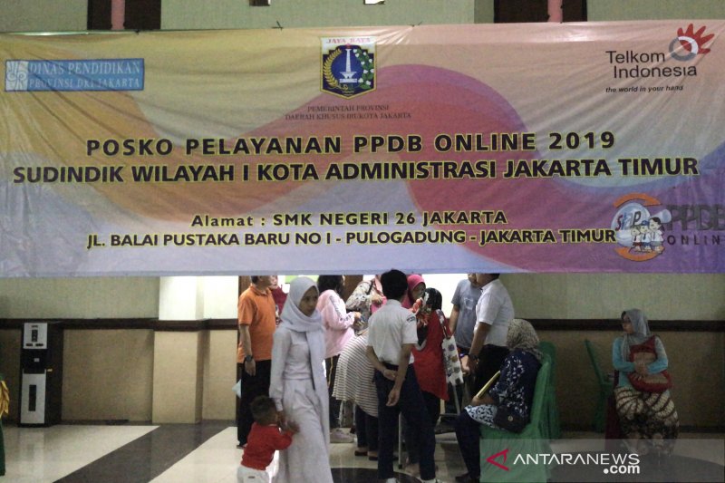 Posko Ppdb Jakarta Timur Layani Konsultasi Pendidikan Antara News