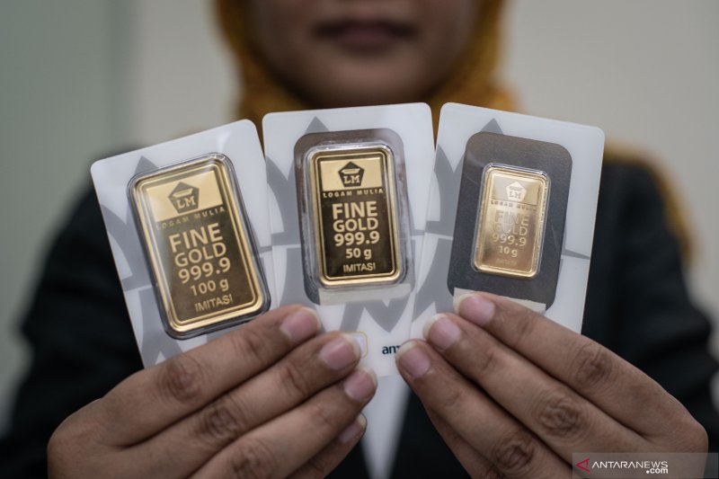 Harga emas batangan Antam turun jadi Rp751.000 per gram