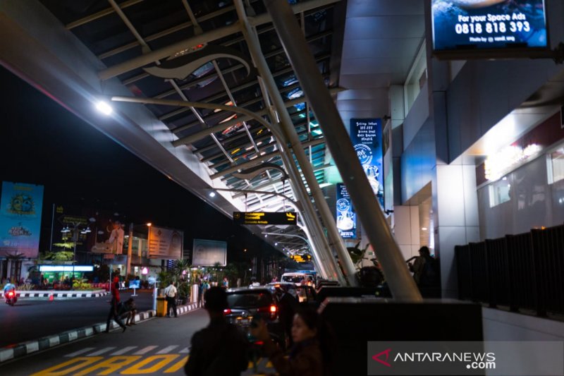 Pemprov Jabar pastikan aktivitas Bandara Husein tetap berlangsung