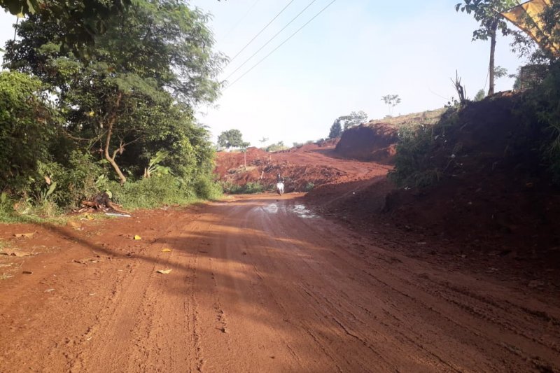 Pemkab Purwakarta minta KCIC perbaiki akses jalan yang rusak