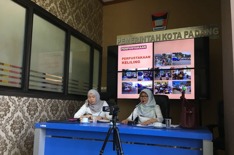 Padang kenalkan pustaka rumah tingkatkan minat baca