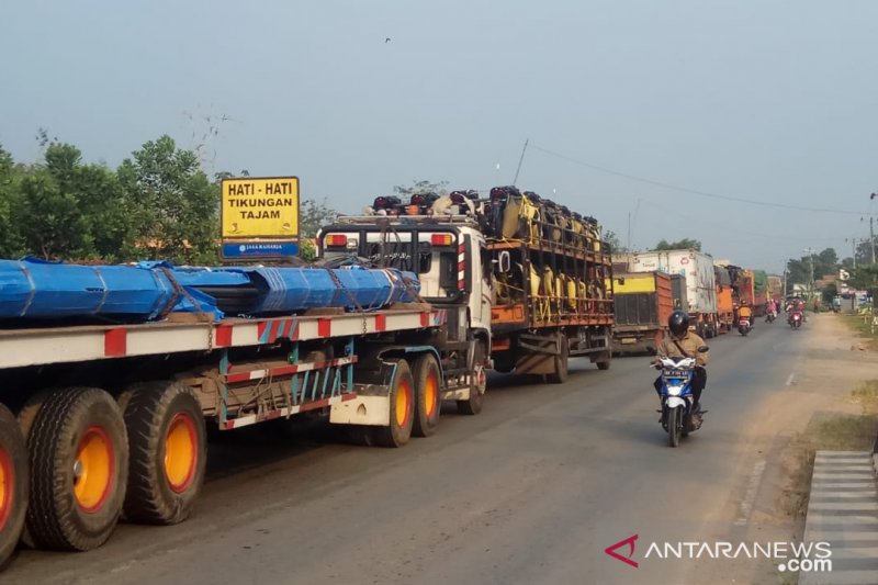 Jalintim Mesuji tetap macet panjang