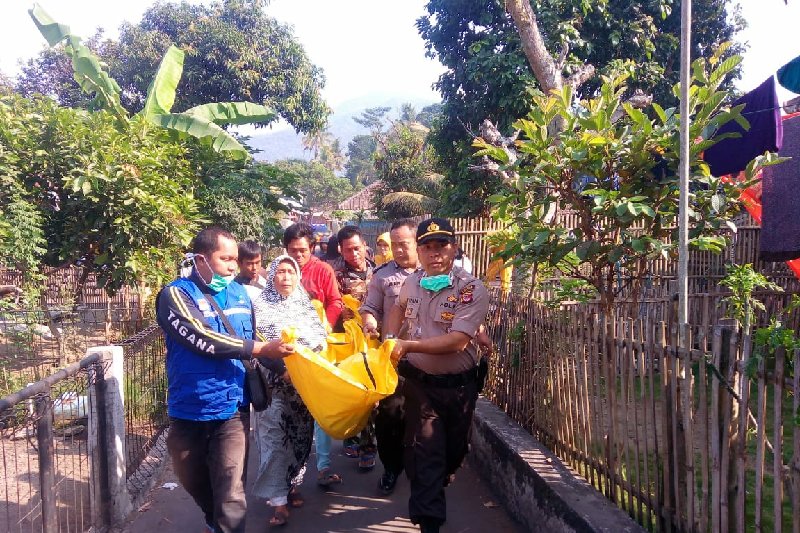 Anak pemburu layangan tewas di sumur kawasan galian pasir