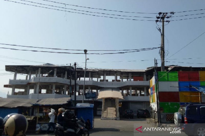 Pemkab Garut akan desak pedagang untuk manfaatkan gedung PKL