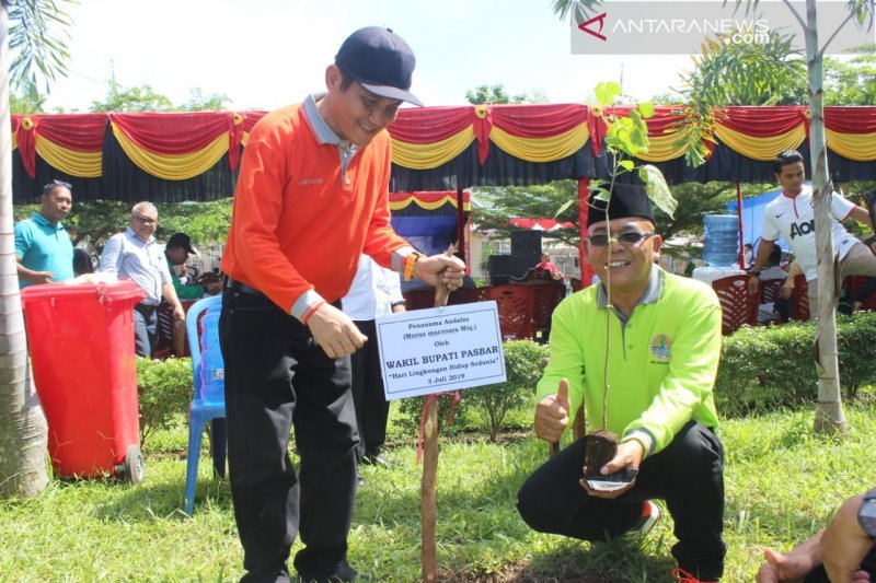 Pasaman Barat will be the area without plastic