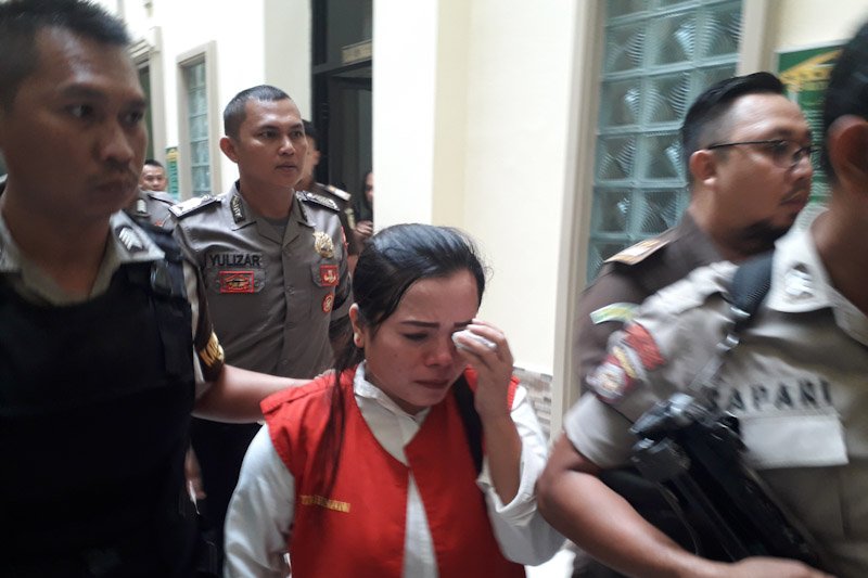 Dua terdakwa pembunuhan dihukum penjara belasan tahun