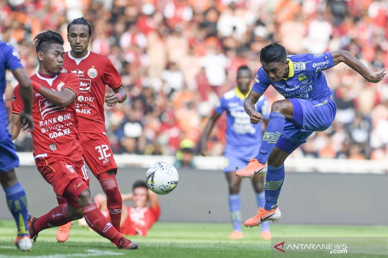 Muangthong United dikabarkan bakal boyong Febri Hariyadi