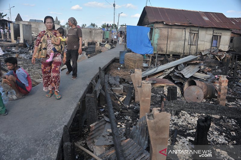 Pasca kebakaran kawasan padat penduduk Sungki