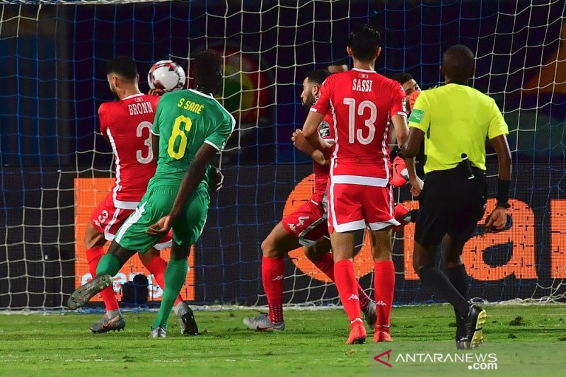 Tunisia gol bunuh diri, Senegal melangkah ke final