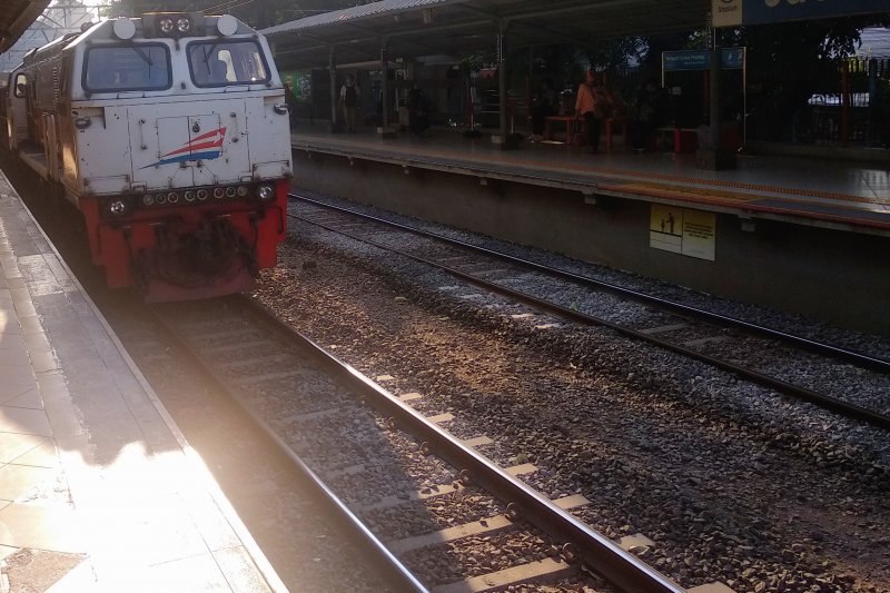 KAI percepat pengaktifan kembali empat jalur kereta di Jawa Barat