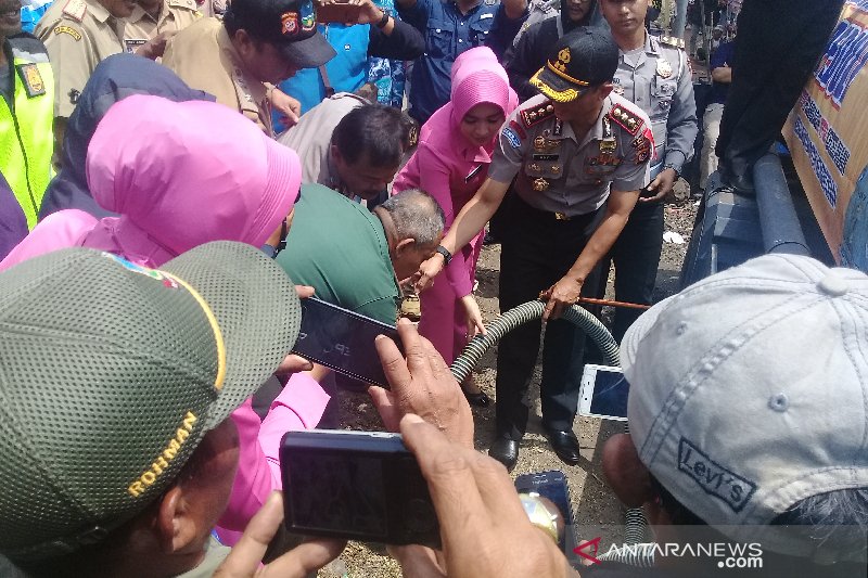 Polres Garut telusuri kawasan rawan air bersih di musim kemarau