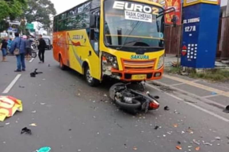 Polisi selidiki kecelakaan bus yang akibatkan satu orang tewas