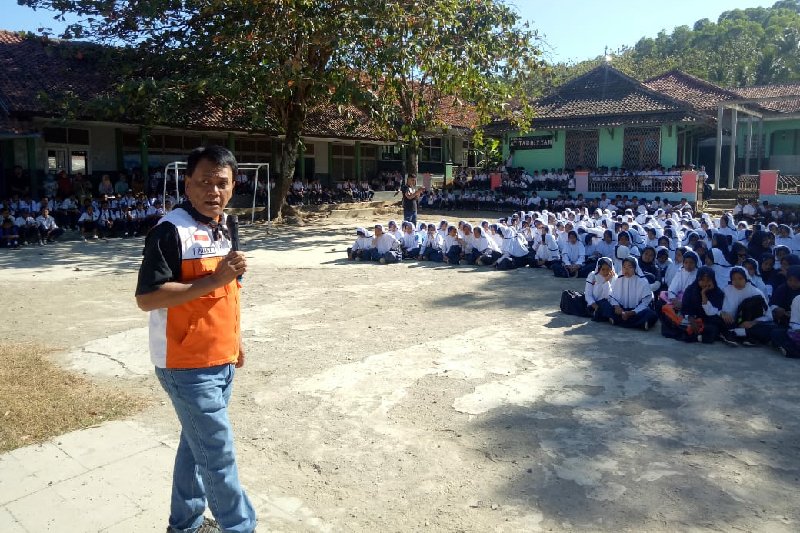 BNPB: Potensi tsunami di pesisir selatan Jawa tinggi sehingga perlu diwaspadai