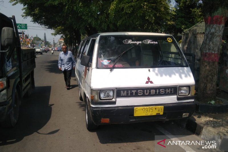 Angkutan umum Bogor-Cianjur terkena imbas kasus pembununan mahasiswi IPB