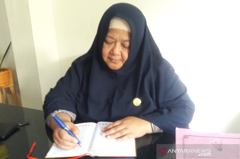 Distan DIY melibatkan ratusan mahasiswa UGM cek kesehatan daging kurban