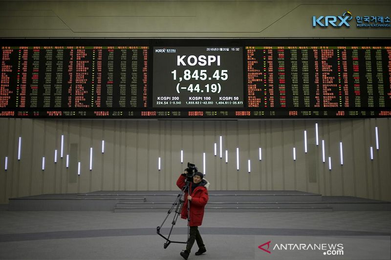 Saham Korsel Ditutup Lebih Rendah Indeks Kospi Jatuh 0 77 Persen Antara News<script async src=