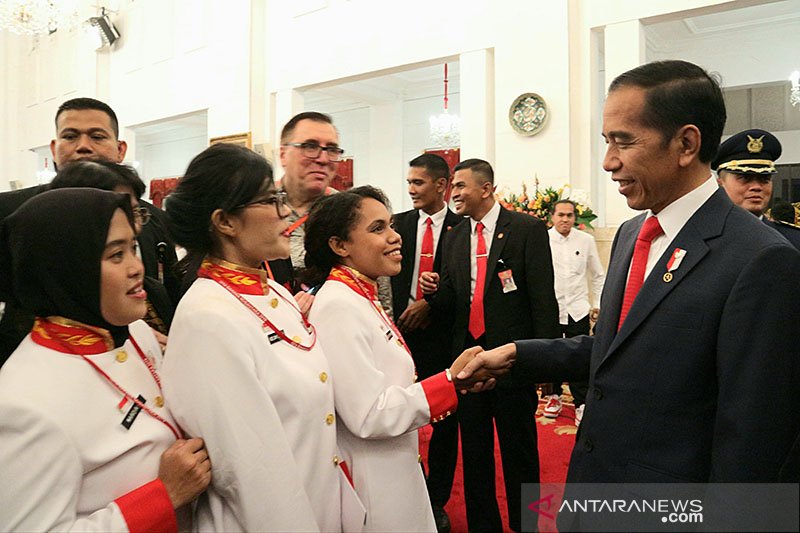 Jokowi challenged to improve Indonesia's competitiveness