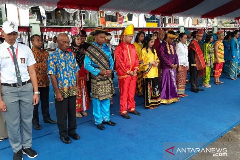 Peserta SMN Sulsel ikut upacara HUT Kemerdekaan RI di Papua