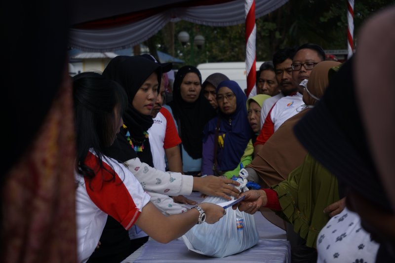 Paket Sembako Gratis BUMN Hadir Untuk Negeri