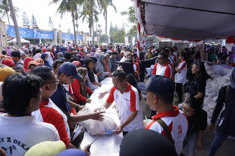 Paket Sembako Gratis BUMN Hadir Untuk Negeri