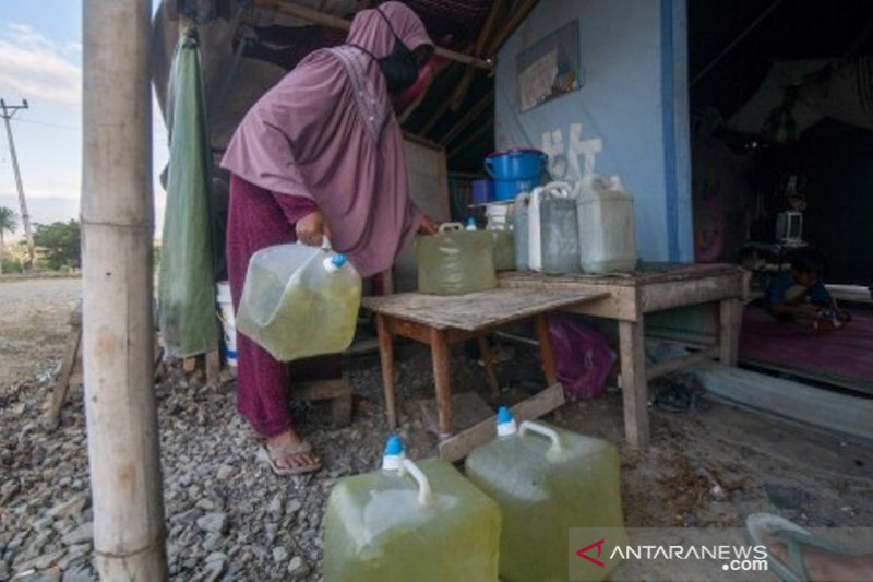 Kesulitan air bersih di pengungsian