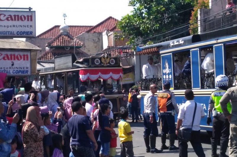 Pengguna transportasi daring keluhkan kenaikan tarif