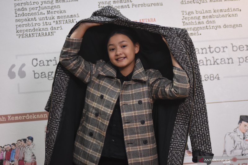 Gadis cilik Hanna Aulia Khadijah jadi desainer di usia 11 tahun - ANTARA News Mataram - Berita NTB Terkini