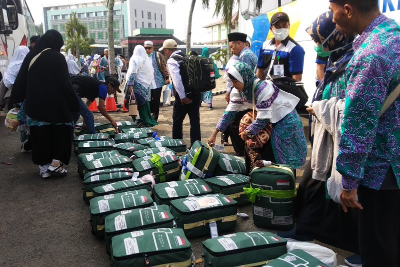 339 haji Kloter 9 Provinsi Lampung tiba di asrama haji