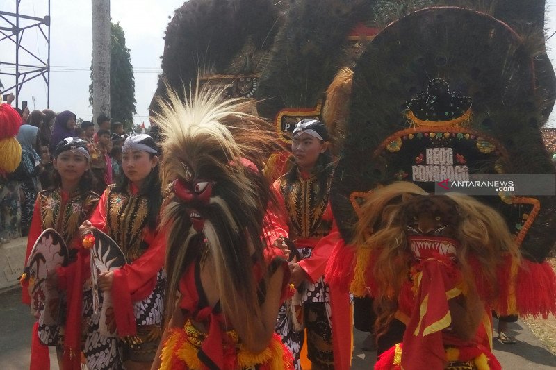 Tokoh Kesenian Ponorogo Yang Betul Reyog Bukan Reog Antara News Lampung