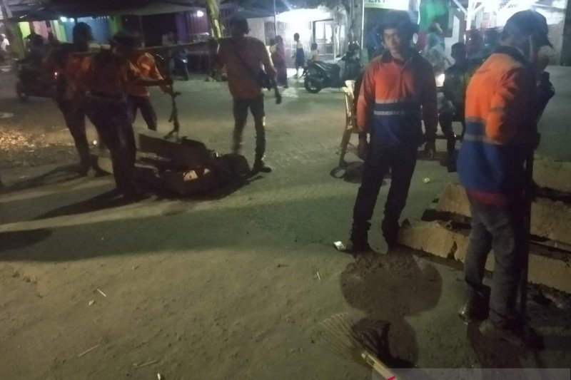 Ratusan pelintasan sebidang jalan dan rel kereta wilayah Daop 1 masuk kategori liar