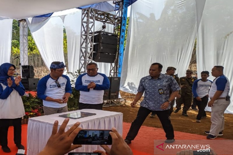 Gubernur Jawa Barat resmikan bendungan Leuwisapi Sukabumi