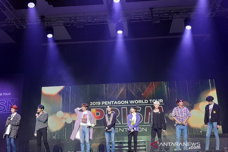 Grup K-pop Pentagon nyanyikan lebih 20 lagu di konser 