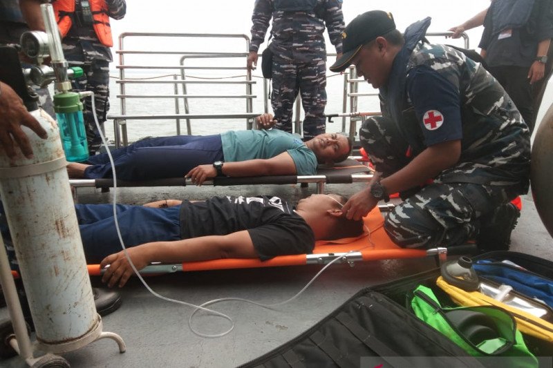 SAR latihan evakuasi kapal terbakar di Perairan Dumai