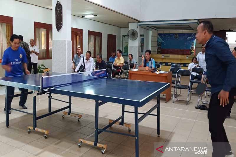 Pererat silaturahmi antar media, RRI gelar lomba tenis meja
