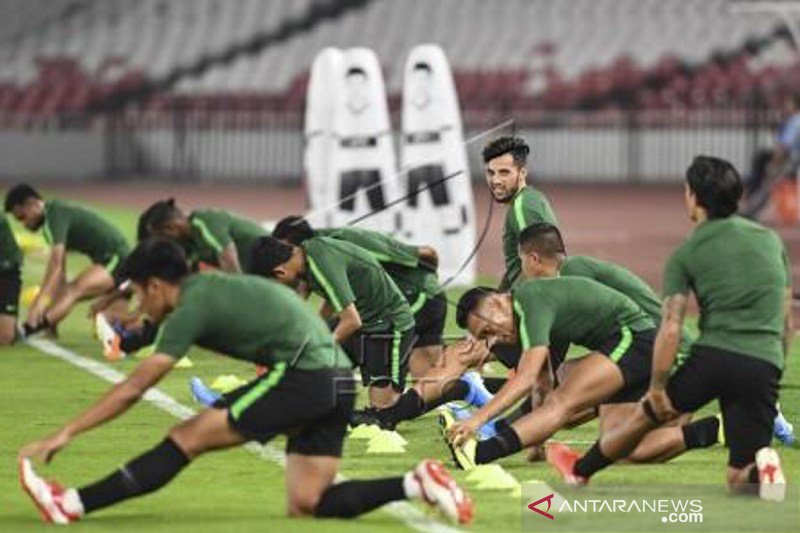 Latihan resmi Timnas jelang lawan Malaysia