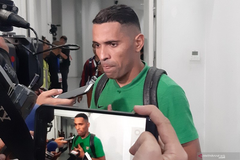 Beto akui sikap suporter Indonesia jatuhkan mental pemain