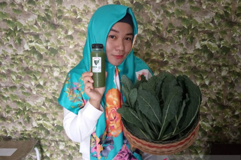 Lia kembangkan bisnis jus sayuran di Pontianak