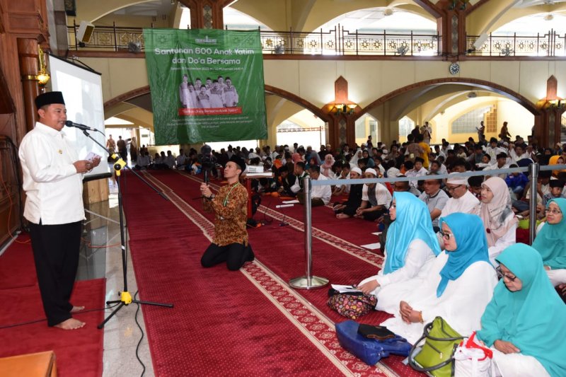 Wagub Jabar usulkan Hari Anak Yatim Nasional