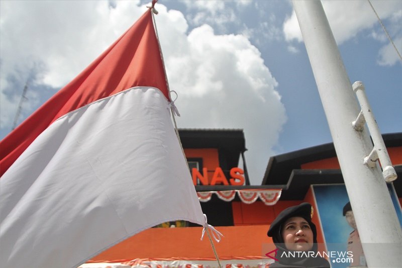 HARI BERKABUNG NASIONAL UNTUK BJ HABIBIE