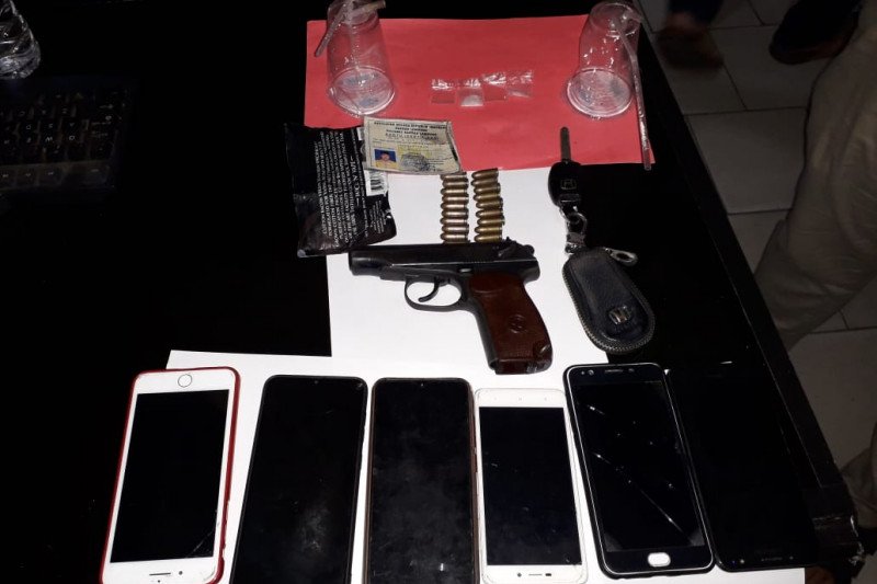 Eks waka DPRD Bandarlampung yang kedapatan pesta narkoba jadi tersangka kepemilikkan senpi