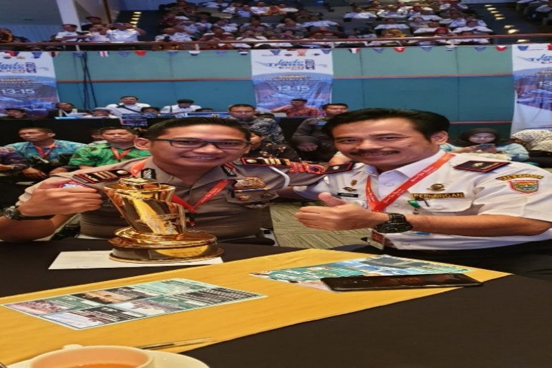 Batang raih penghargaan Wahana Tata Negara Kemenhub