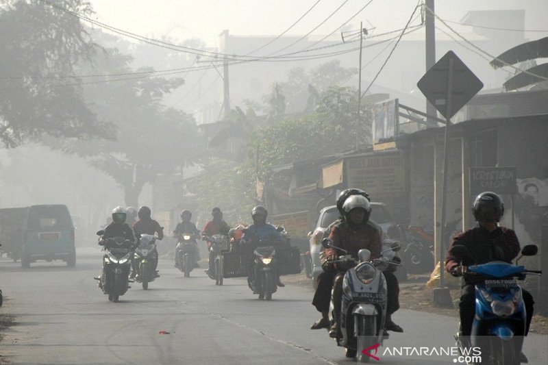 Dampak asap kebakaran TPA Antang