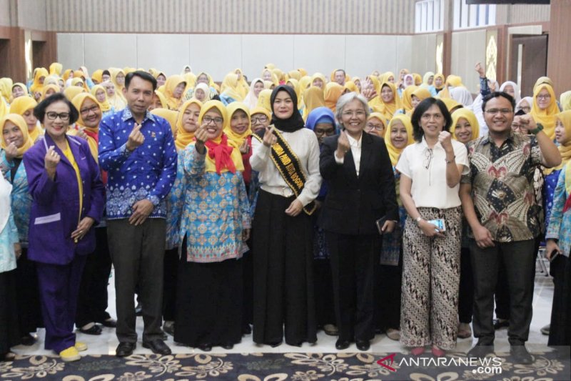 Istri wali kota Bogor kuliahi ratusan guru PAUD