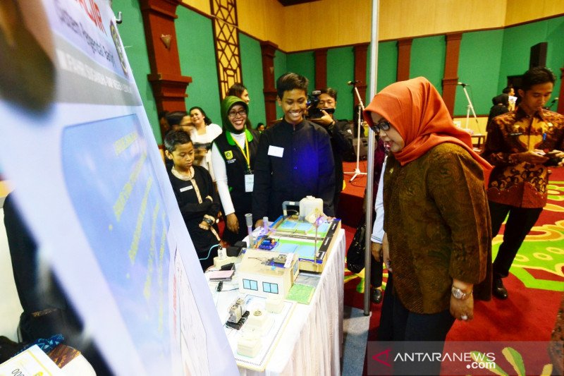 Siswa SMPN Bogor temukan alat pengendalian banjir