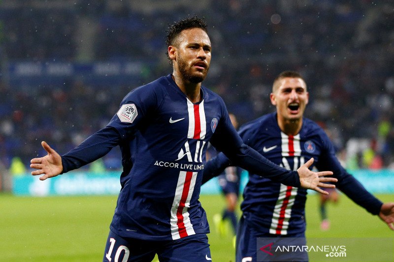 Neymar cetak gol lagi, bawa PSG menang atas Lyon